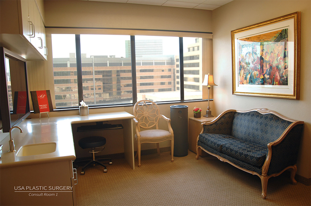 Consult Room 1-Top floor penthouse office of Dallas Plastic Surgeon Steven J White MD, USA Plastic Surgery  
